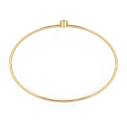 Roxana – Oval Gold Bangle with Bezel-Set Round Diamond