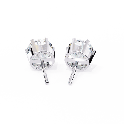 Freja – Classic 6-Prong Round Diamond Studs