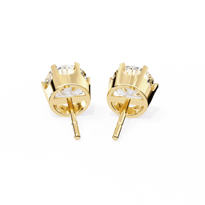 Freja – Classic 6-Prong Round Diamond Studs