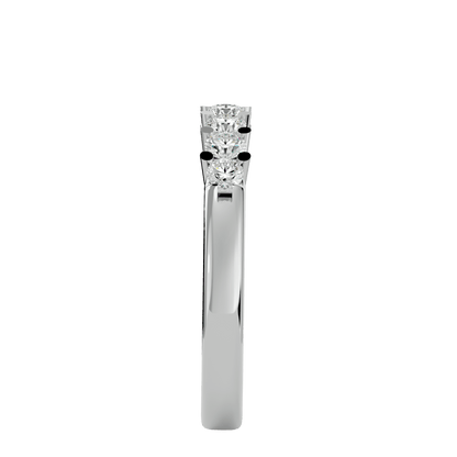 Alba – Seven-Stone U-Prong Diamond Band