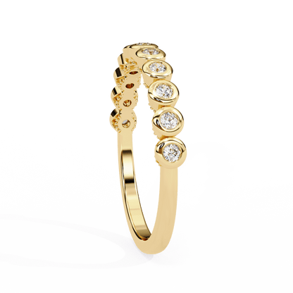 Maura – Bezel-Set Round Diamond Band