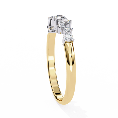 Eleanora – Scalloped Tapered Band