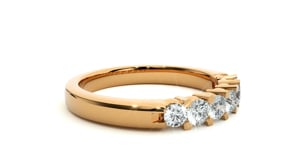 Alba – Seven-Stone U-Prong Diamond Band