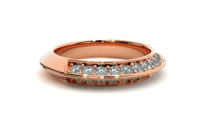 Zelda – Knife-Edge Pavé Diamond Band