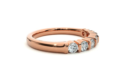 Kiera – Seven-Stone Bar Set Diamond Band