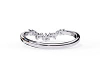 Celestia – Diamond Crown Shaped Band