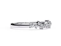Eleanora – Scalloped Tapered Band