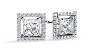 Calliope – Princess-Cut Stud Earrings with Floating Halo