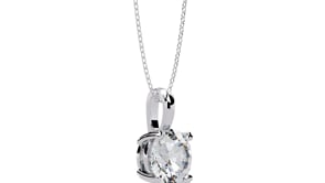 Gloria – Heart-Prong Round Diamond Pendant